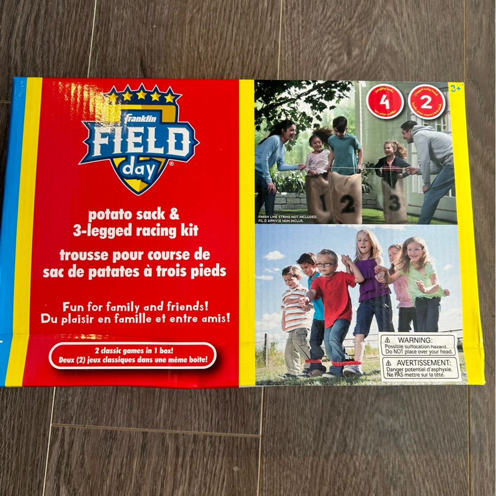 Kids Family Outdoor Toy Game Potato Sack & 3-Legged Racking Kit Brand New NWT